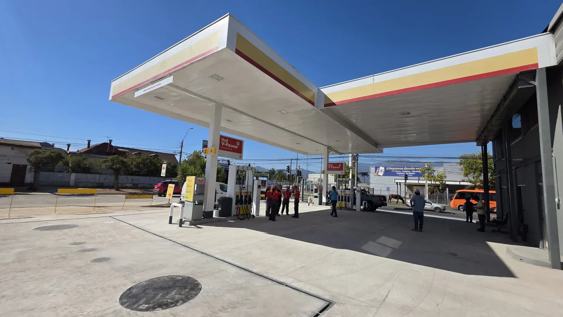 Estación de servicio CTK File 758 Quillota ENEX Shell V-Power terminada por Constructora Futuro