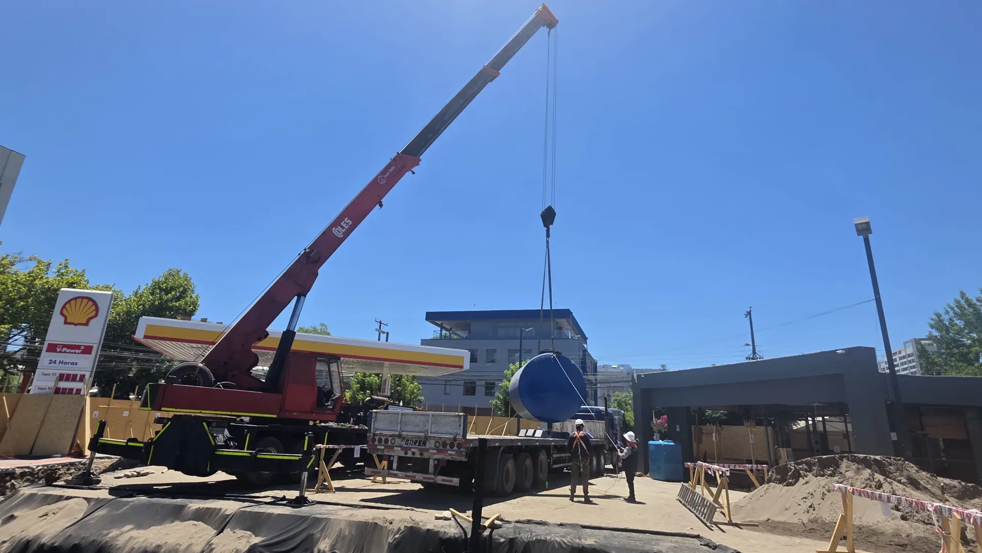 Estación de servicio CTK File 277 Talca ENEX Shell — izaje de tanque ejecutado por Constructora Futuro